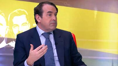 Nuno Encarnação: «O meio-campo do Benfica parece a fila do metro, lesionados, não lesionados, coxos...»