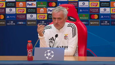 José Mourinho não ligou a Arbeloa: «O meu número de telefone é muito complexo»