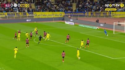 João Félix assiste Cristiano Ronaldo para o golo 961 da carreira: veja o momento