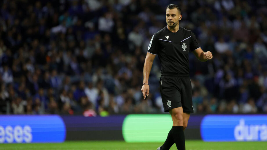 David Silva passa a ser árbitro internacional FIFA