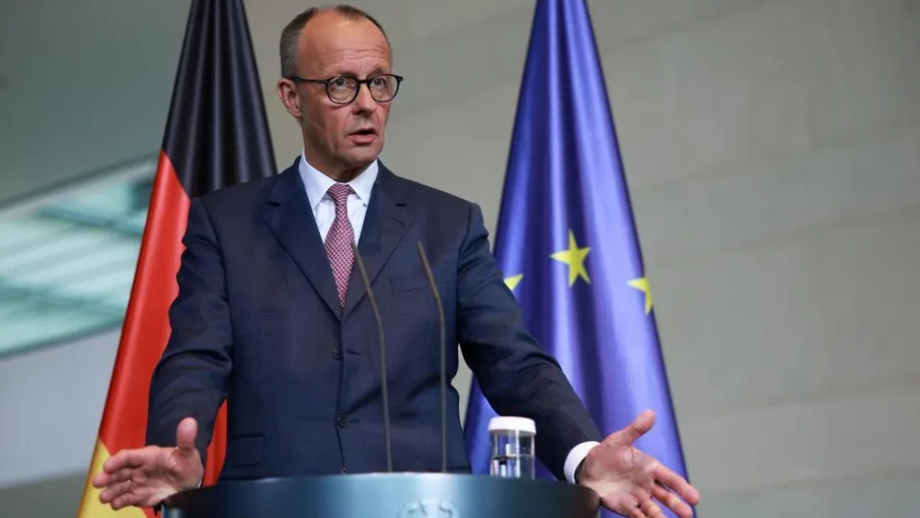 Friedrich Merz deixa alerta