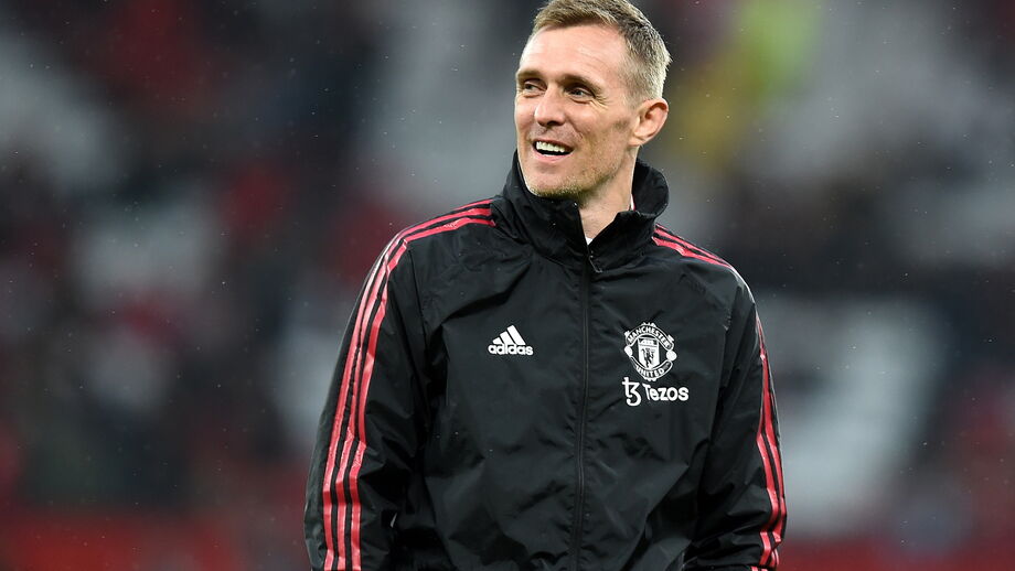 Darren Fletcher assume comando do Manchester United após saída de Amorim