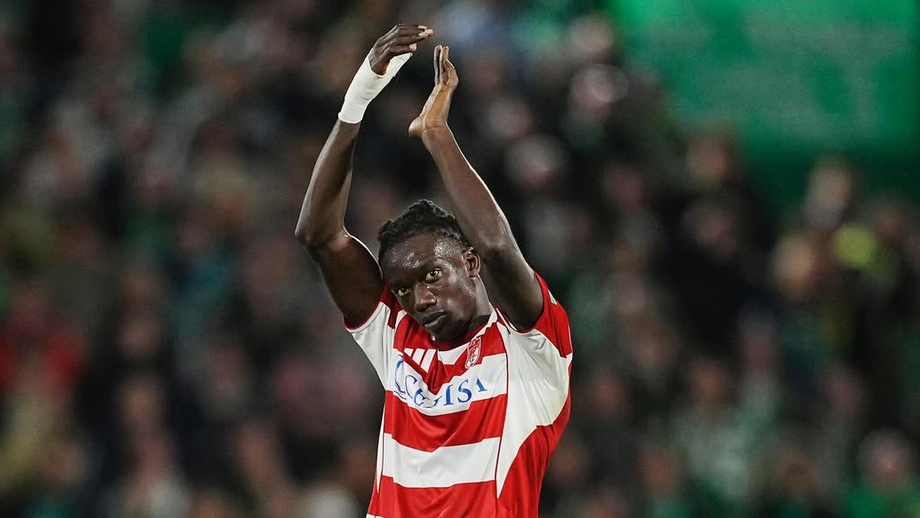 Faye já não deve voltar a vestir a camisola dos andaluzes