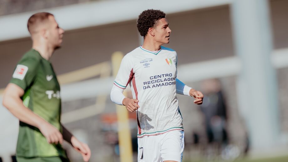 Antonetti estreou-se a marcar pelo Estrela, frente ao Wolfsburgo