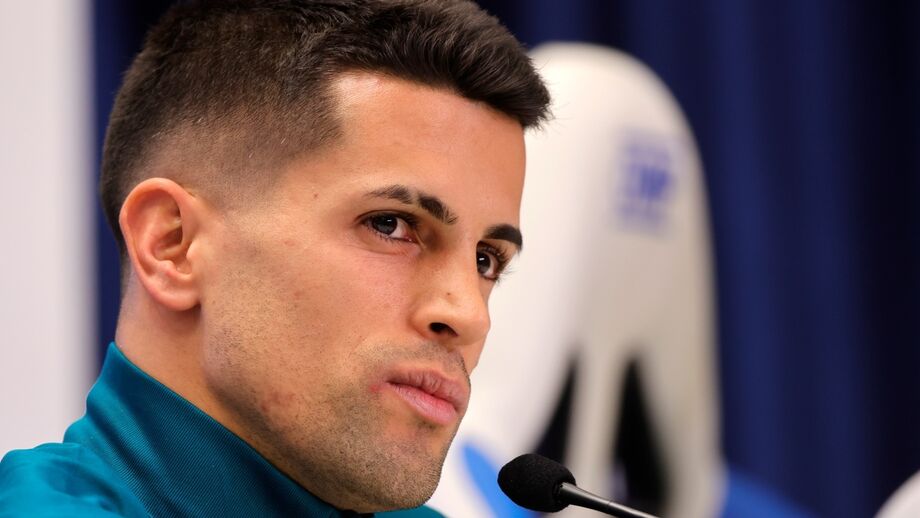 João Cancelo rumo a Barcelona