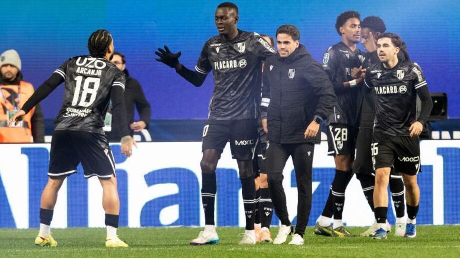 Jogadores do V. Guimarães festejam