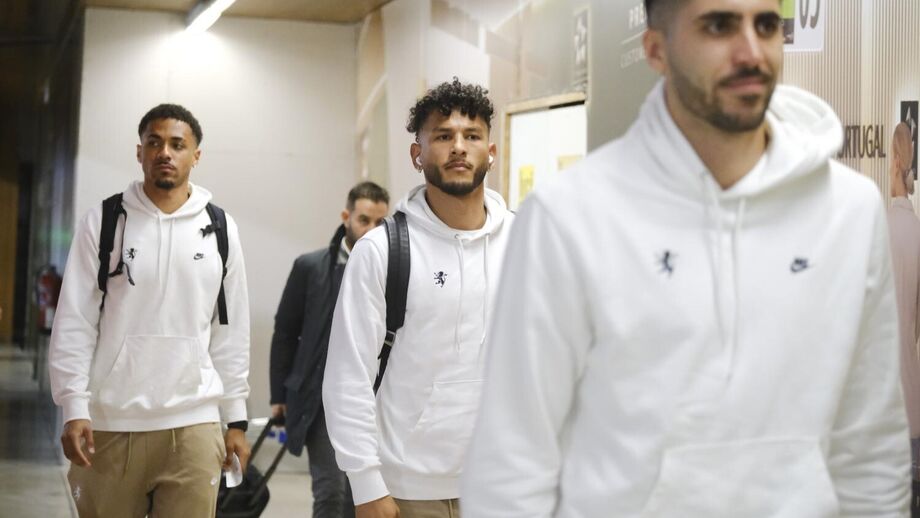 Rayan e Rômulo querem convencer o Sporting até ao verão