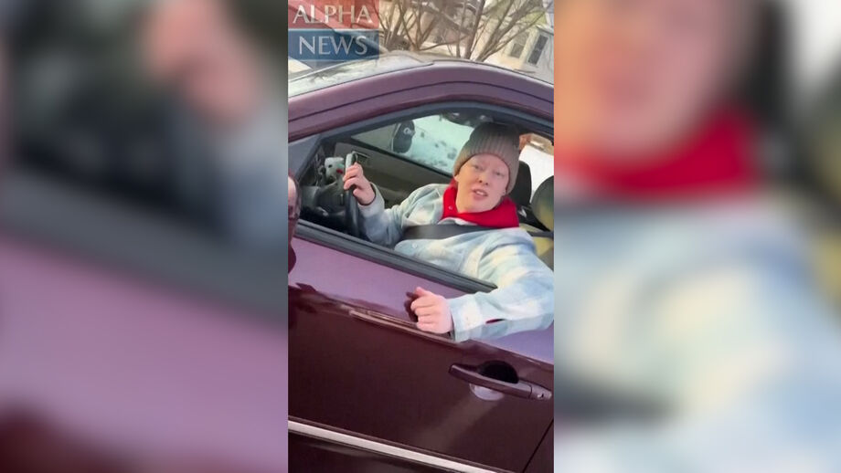  Renee Good foi baleada quando estava ao volante do carro