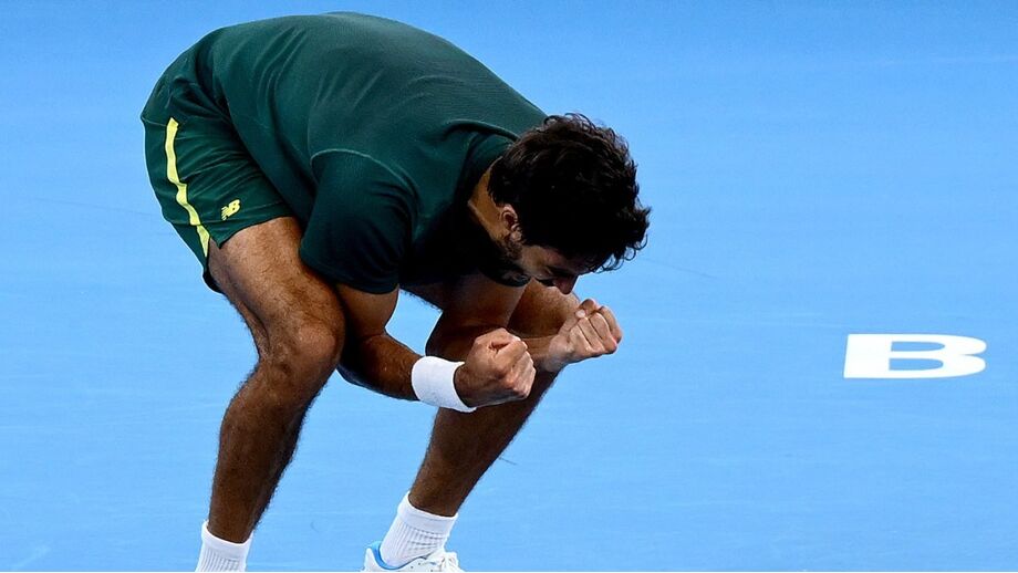 Francisco Cabral comemora novo título ATP