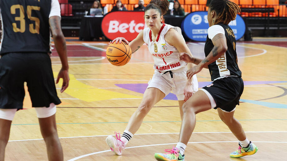 Benfica bate Lombos e conquista Taça Federação feminina de basquetebol