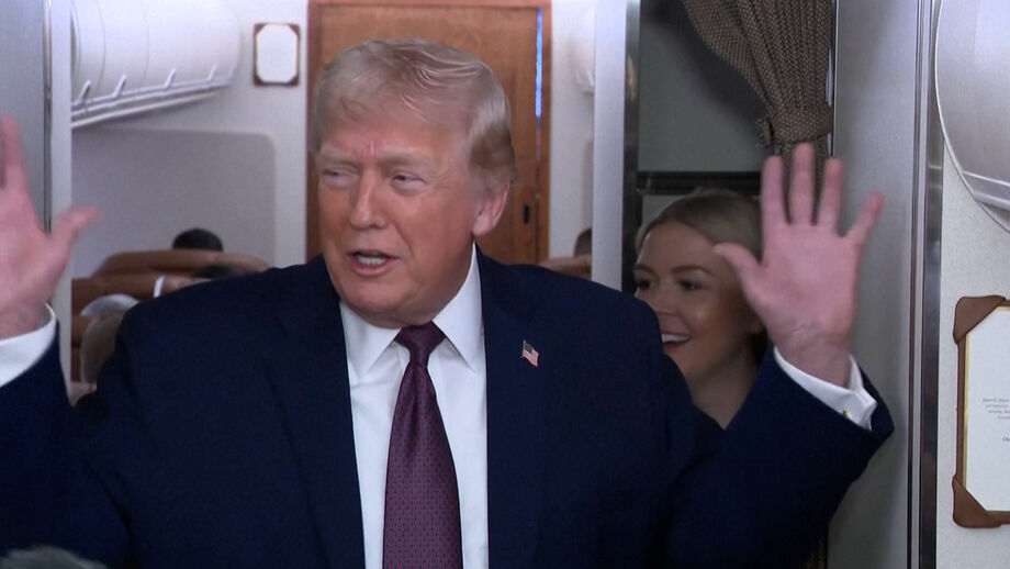 Presidente dos EUA brincou sobre não ter nada a que se segurar