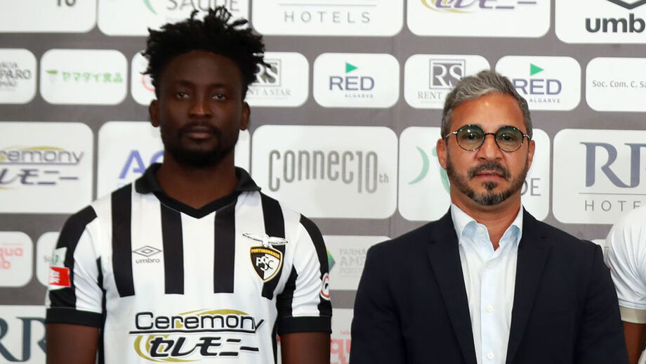 Mo Dauda na apresentação com o líder SAD Rodiney Sampaio 