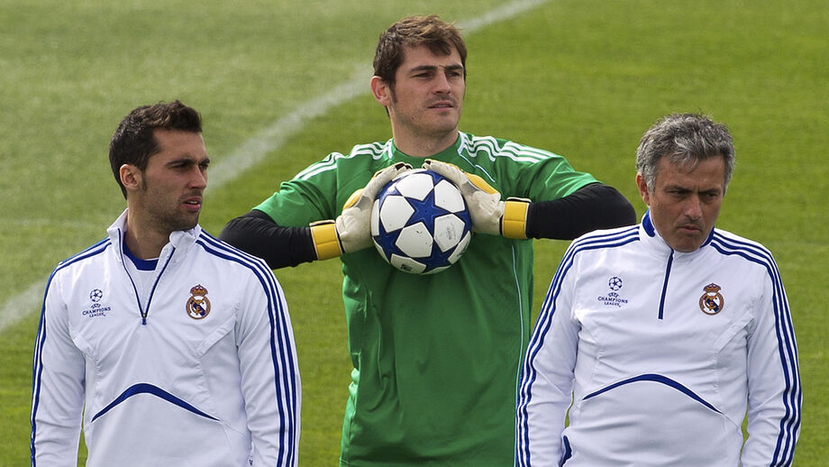Arbeloa com Iker Casillas e José Mourinho durante os tempos de Real Madrid