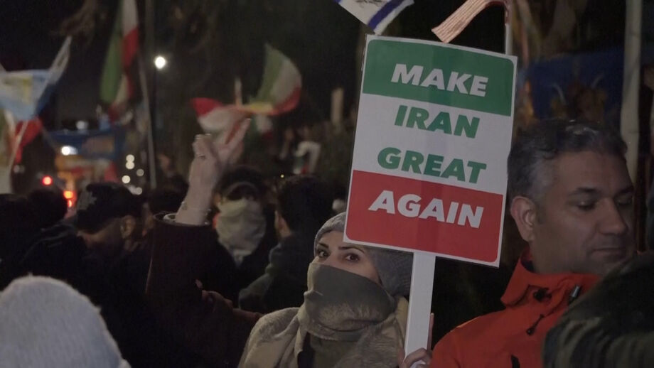 Fazendo eco dos protestos que têm ocupado as ruas de Teerão