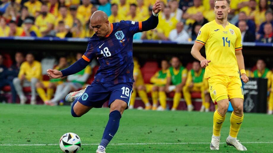 Donyell Malen define futuro no futebol