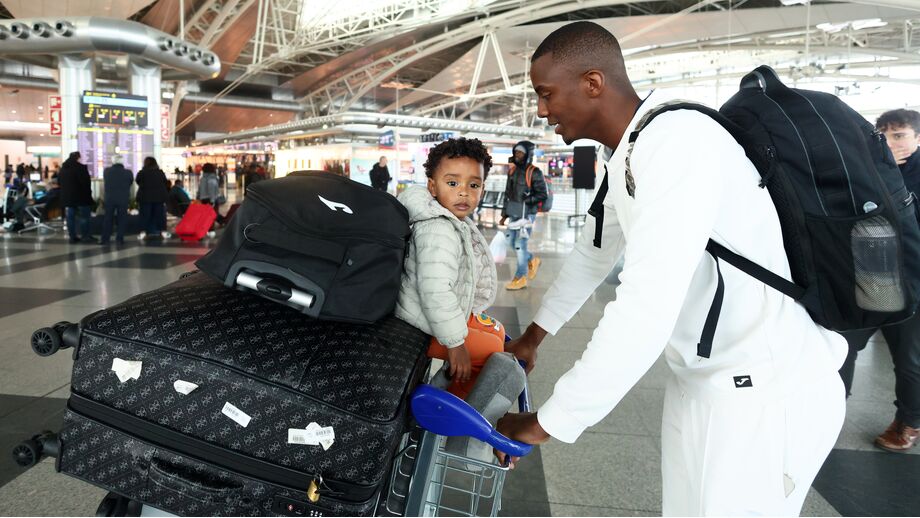 Andrew vai rumar ao Brasil