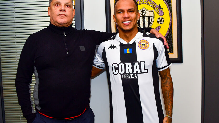 Rui Alves com o novo reforço