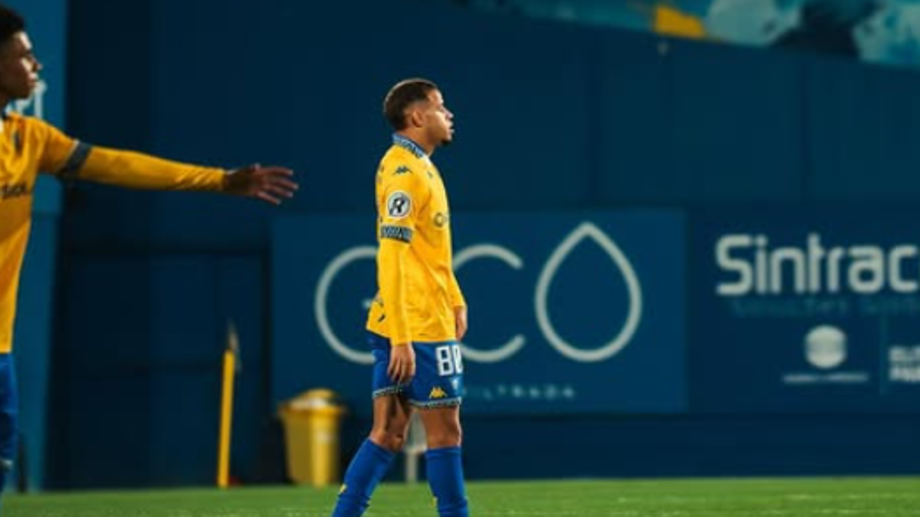 Léo Santos perto de transferência para o Dinamo Tbilisi