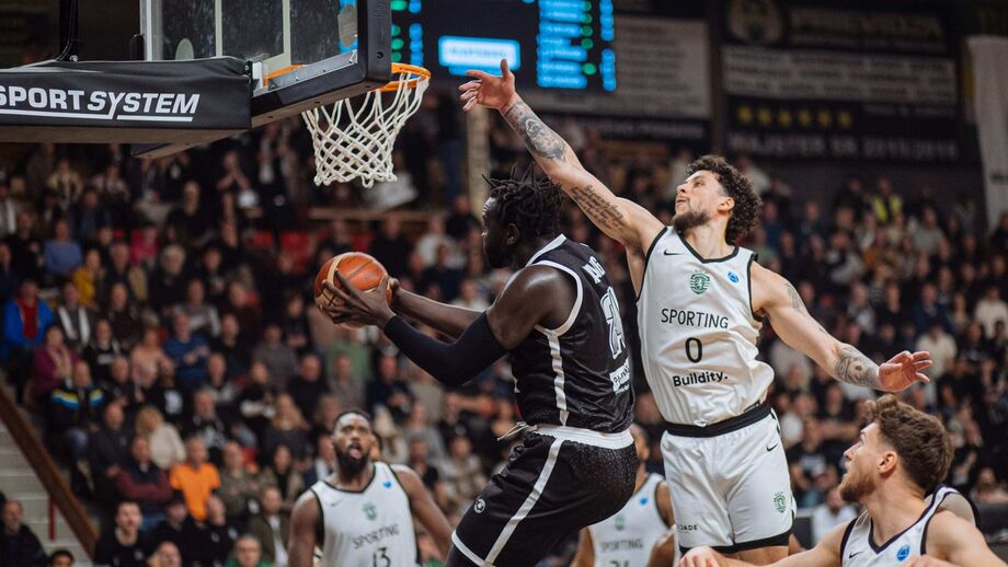 Sporting em ação na FIBA