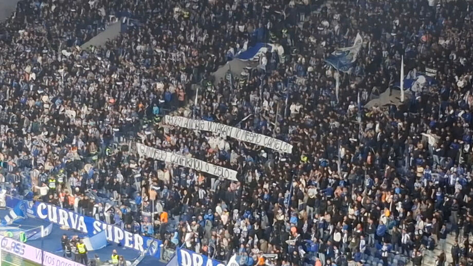 Referência à 2.ª volta das eleições das águias 