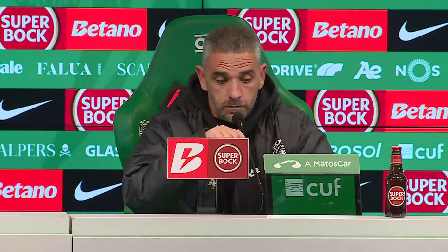 Treinador do Sporting deixa elogios a Geny Catamo