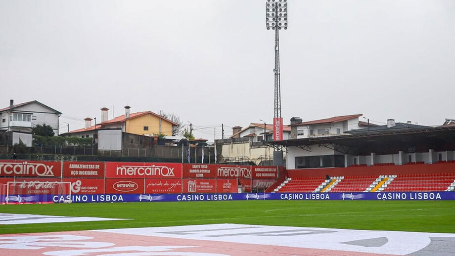 Estádio Vila das Aves