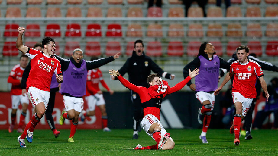 Benfica B vence Chaves com golo nos descontos e duas expulsões