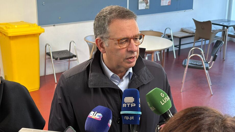 Candidato presidencial votou nas Caldas da Rainha
