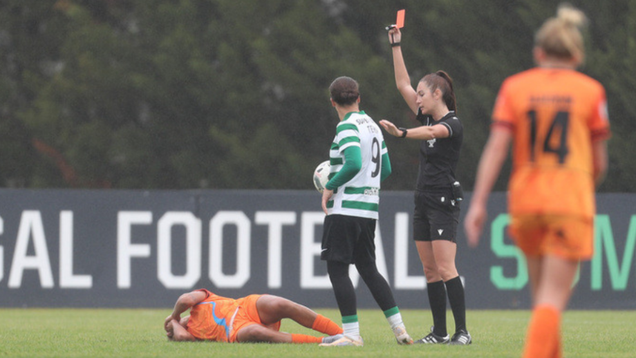 Telma Encarnação foi expulsa na partida frente ao Racing Power
