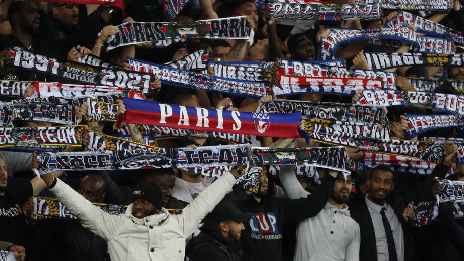 Collectif Ultras Paris (CUP) lideram 2.600 fãs dos parisienses em Lisboa
