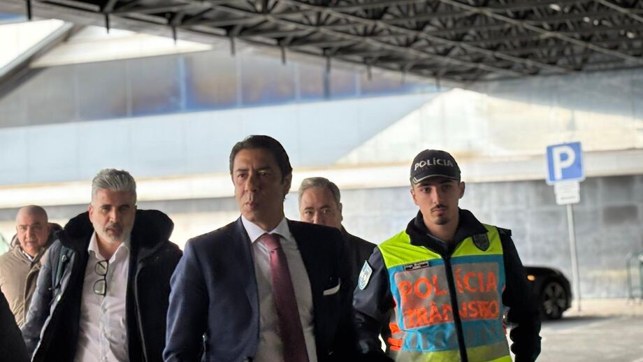 Os recuperados Enzo e Bruma seguem com a equipa