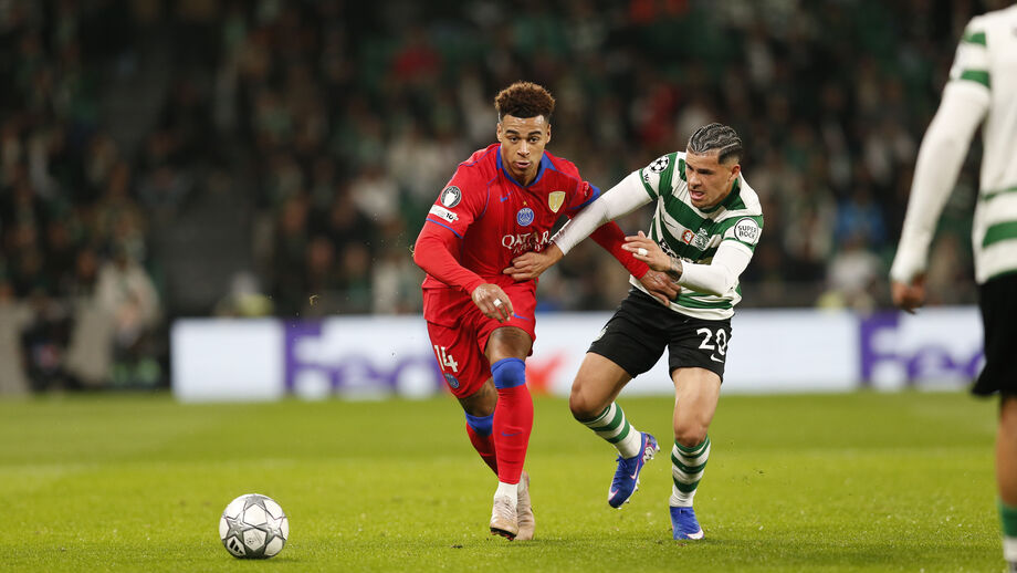 Maxi Araújo estreou penteado contra o PSG