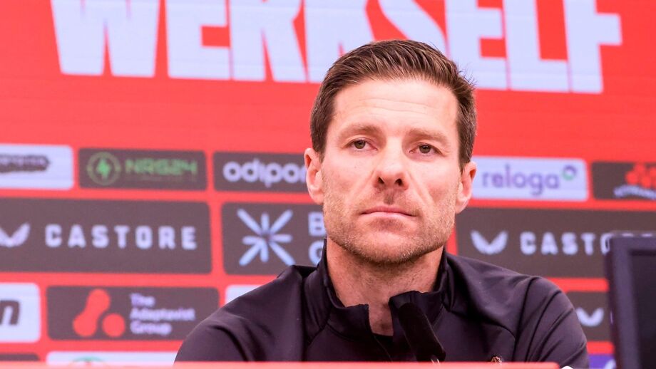 Xabi Alonso faz pausa no futebol até junho