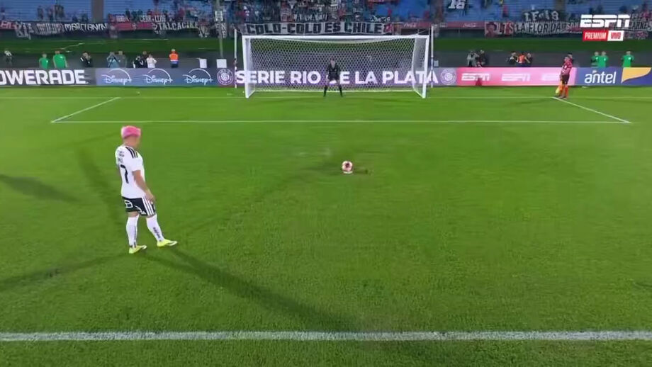 Momento caricato aconteceu no Colo Colo-Peñarol