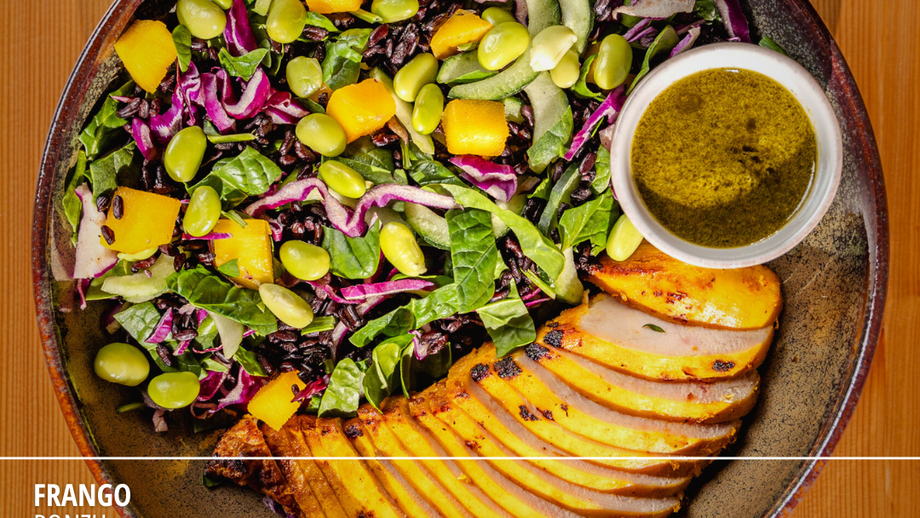 Frango Ponzu: refeição equilibrada com informação nutricional detalhada