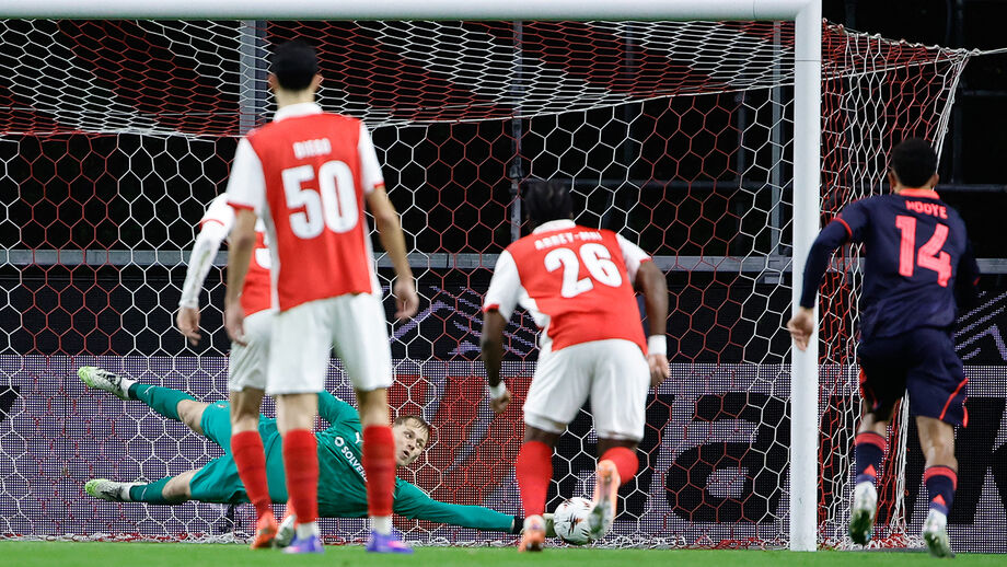 Guarda-redes do Sp. Braga defende penálti pelo segundo jogo consecutivo