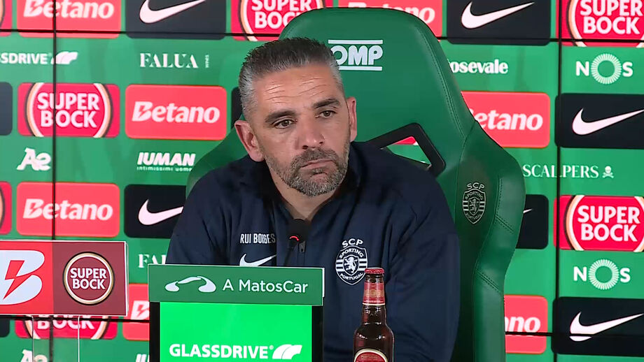 Treinador do Sporting protagoniza momento bem-humorado durante a antevisão ao jogo com o Arouca