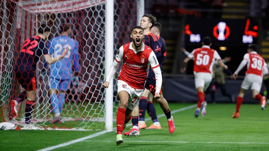 Gabri Martínez festeja o autogolo que deu o triunfo do Sp. Braga sobre o Nott. Forest