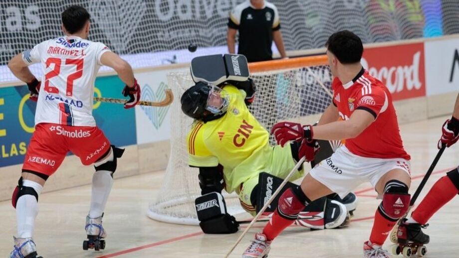 Benfica defronta Oliveira de Azeméis