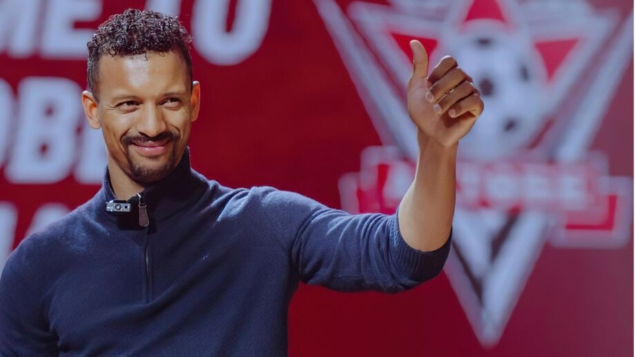 Nani na apresentação do Aktobe