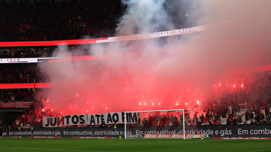 Mensagem do GOA depois da presença de duas centenas de ultras no Benfica Campus