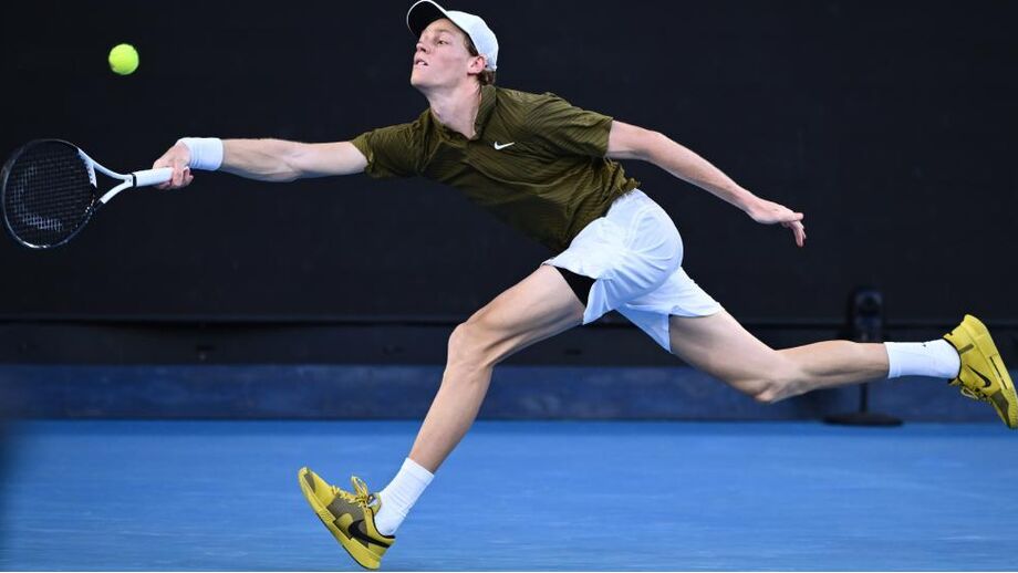 Jannik Sinner em ação no Open da Austrália