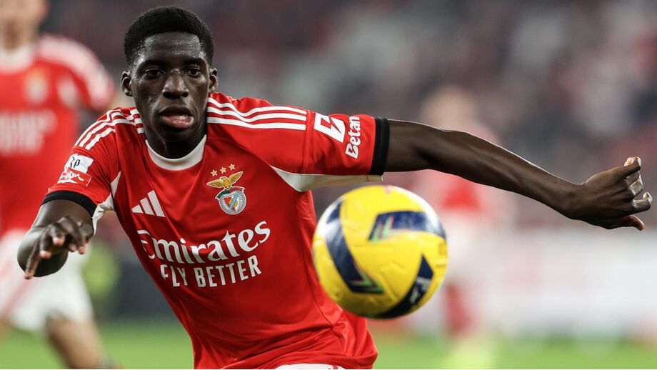 Banjaqui estreou-se a titular pela equipa principal do Benfica