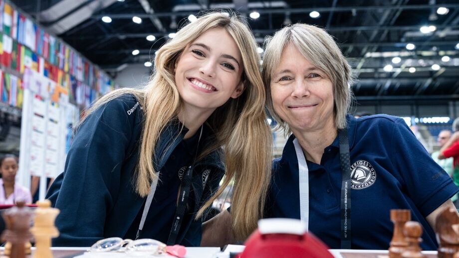 Anna e Pia Cramling são presença frequente nas redes sociais