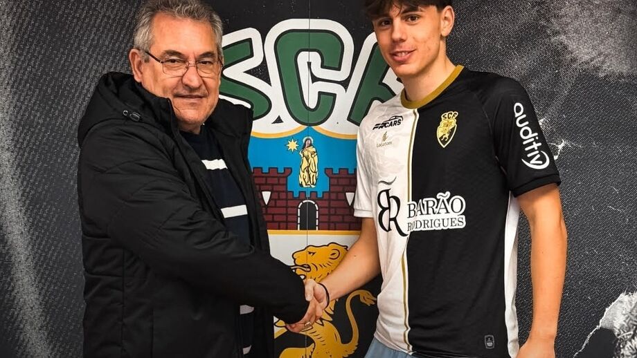 João Rodrigues, presidente do Farense, apadrinha chegada do reforço Gal Kranjcic