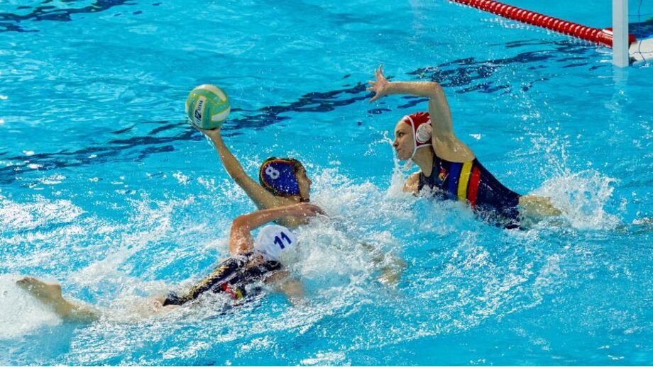 Jogo a contar para o Europeu de polo aquático feminino