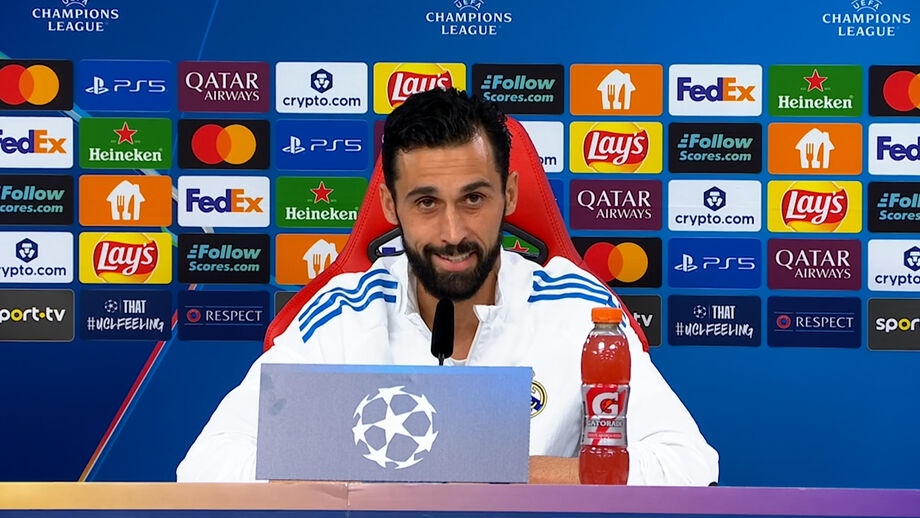 Treinador do Real Madrid deixa elogios ao português e explica a relação que têm um com o outro