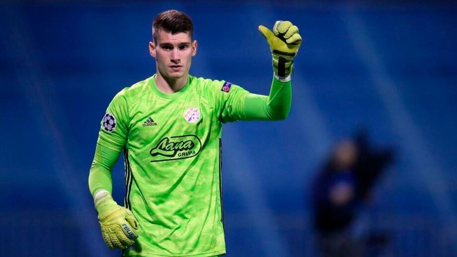 Livakovic reforça Dínamo Zagreb após saída do Girona