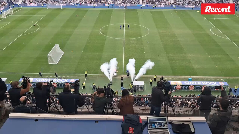 Quase 27 adeptos nas bancadas do Dragão no treino de Ano Novo do FC Porto
