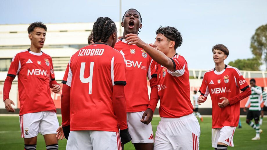 Anísio Cabral marcou o único golo do dérbi